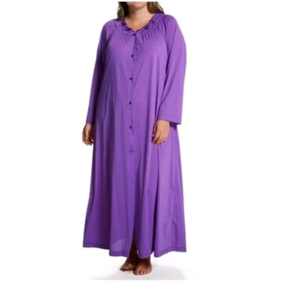 SHADOWLINE Robe Sz M Women's Nylon Purple Floor Length Long Sleeve Button Front - Picture 1 of 8
